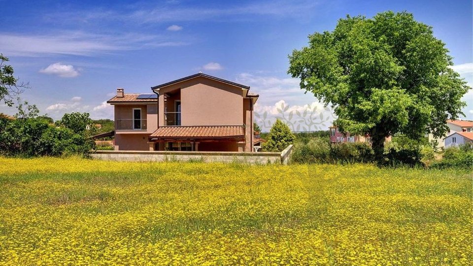 House, 220 m2, For Sale, Rovinjsko Selo