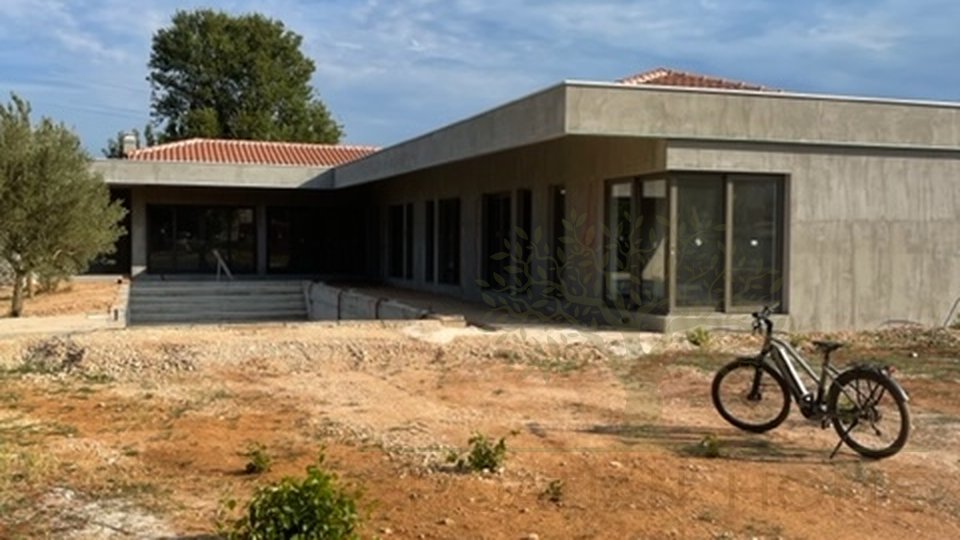 House, 210 m2, For Sale, Ližnjan - Šišan