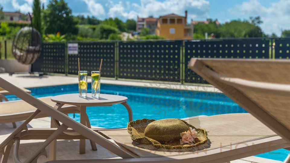 Luxus Villa mit Pool, Wellness-Berreich und Meerblick - ideal auch als Vermietungsgeschäft