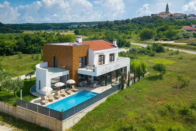 House, 370 m2, For Sale, Višnjan