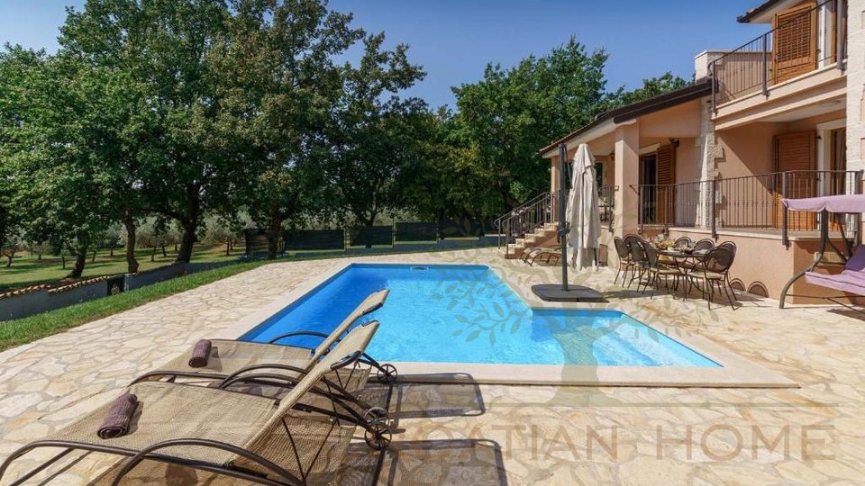 Charmante meditterrane Villa mit Pool in einer der schönsten Gegenden Istriens