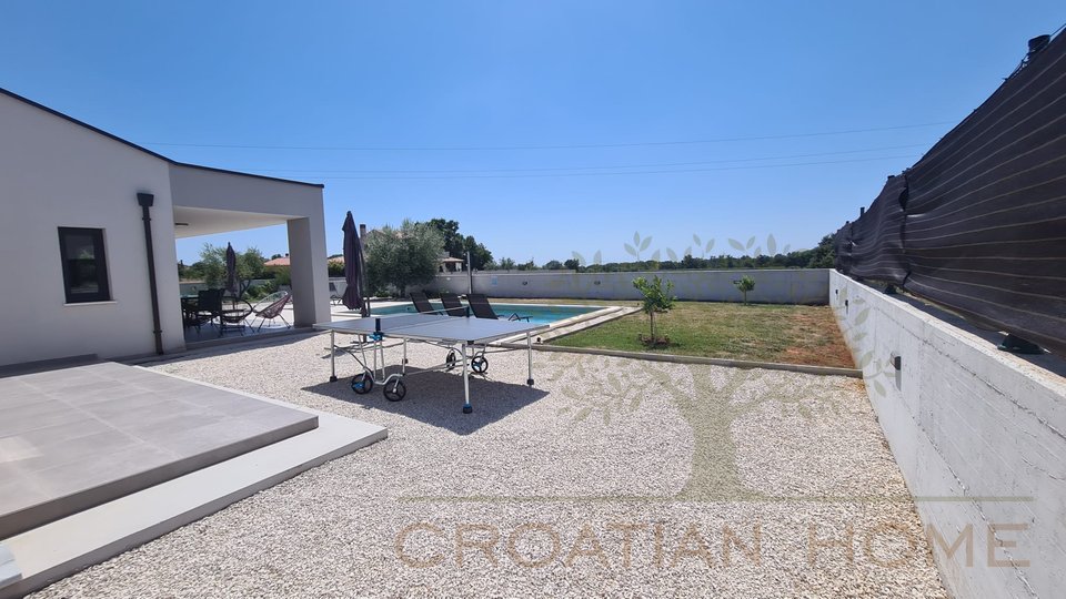 Kuća, 145 m2, Prodaja, Pula