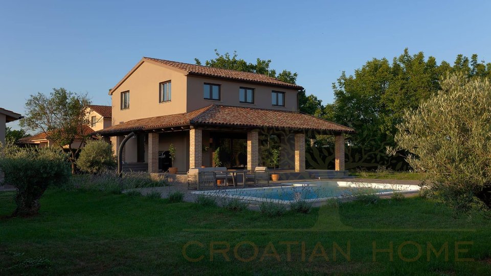 House, 287 m2, For Sale, Pula