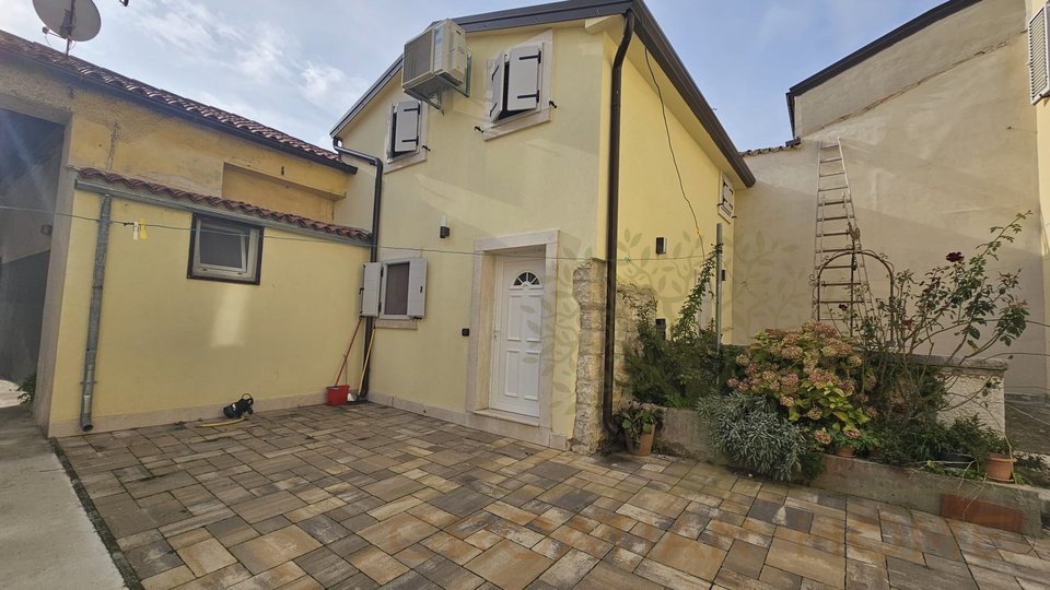 House, 60 m2, For Sale, Poreč