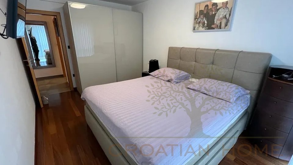 Apartment, 76 m2, For Sale, Pula