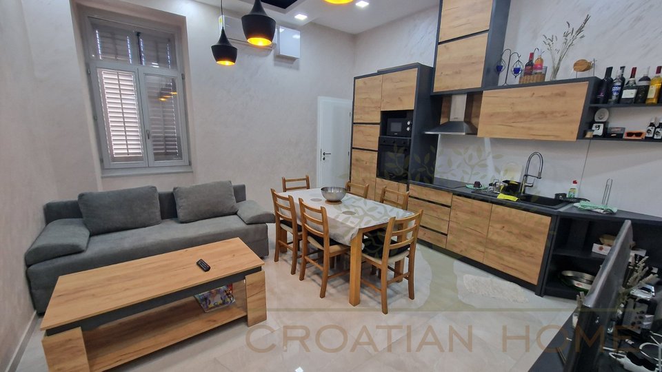 Apartment, 105 m2, For Sale, Pula