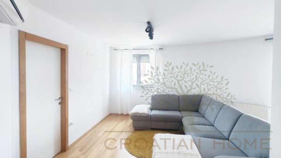 Apartment, 122 m2, For Sale, Pula