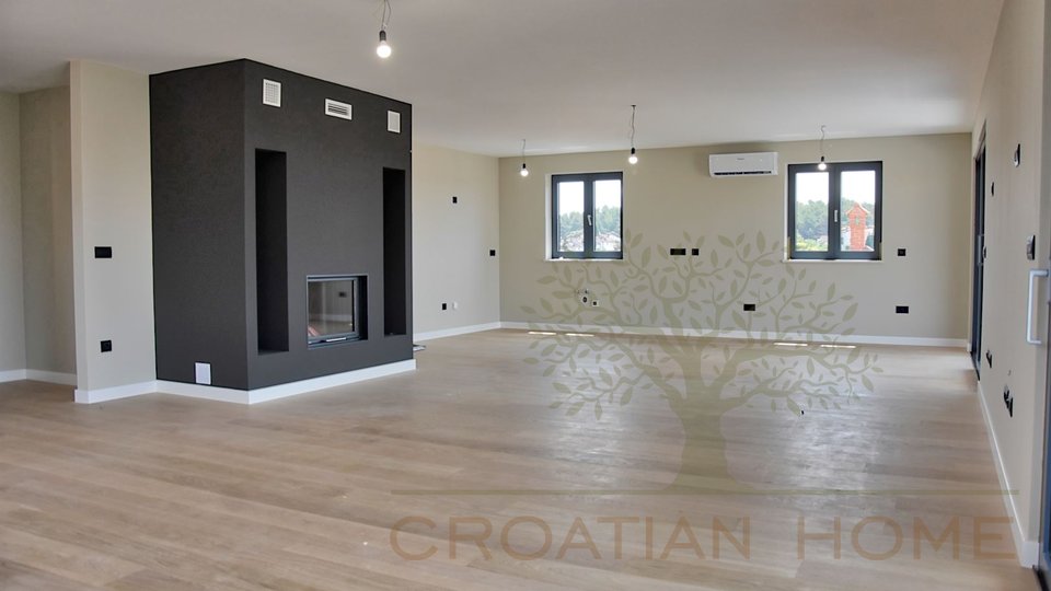 Apartment, 253 m2, For Sale, Poreč