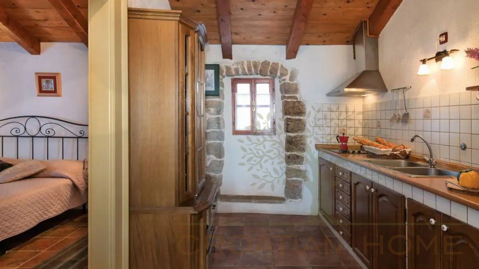 House, 180 m2, For Sale, Pićan
