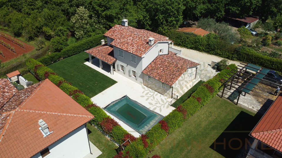 Neue Villa mit Einliegerwohnung und Pool - komplett ausgestattet und möbliert zum Verkauf! Kauf ohne Grunderwerbsteur kosten!