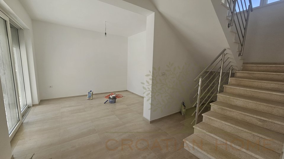 House, 160 m2, For Sale, Svetvinčenat