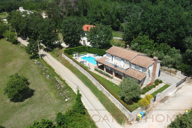 House, 172 m2, For Sale, Poreč