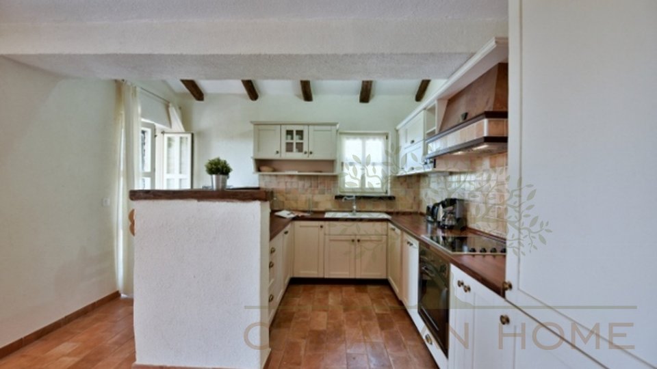 House, 172 m2, For Sale, Poreč