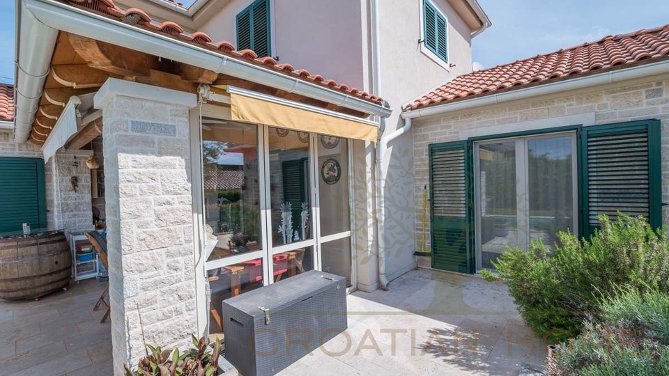 House, 138 m2, For Sale, Poreč