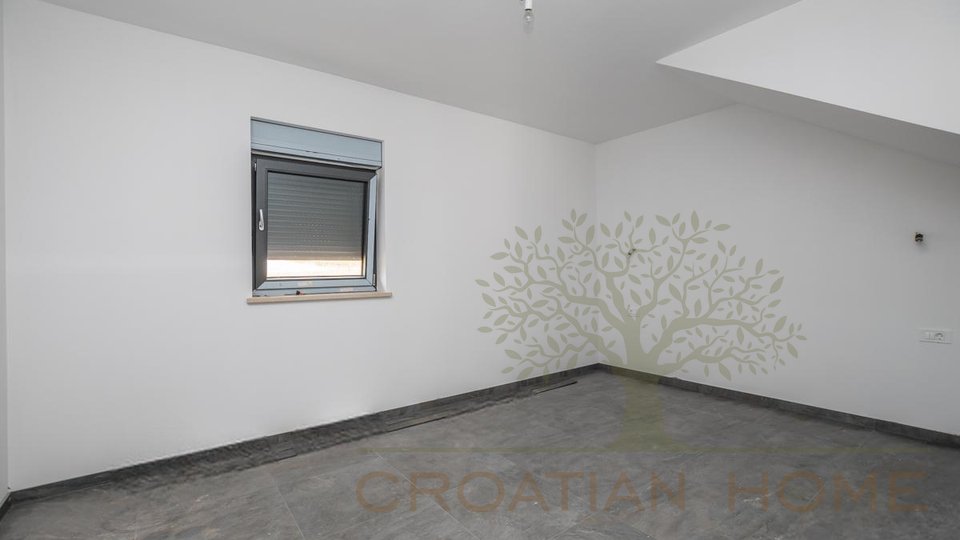 House, 182 m2, For Sale, Poreč