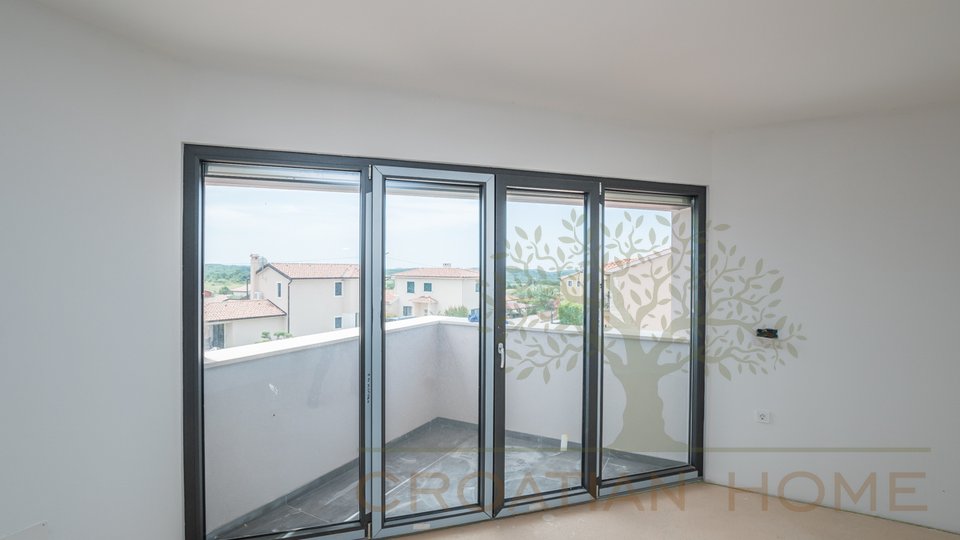 House, 182 m2, For Sale, Poreč