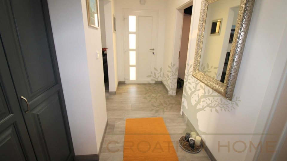 House, 78 m2, For Sale, Rakalj