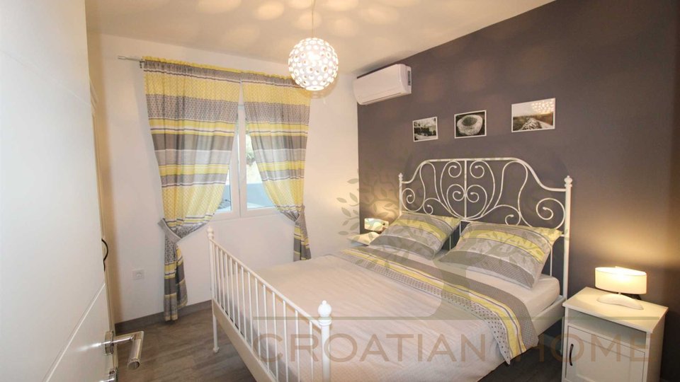 House, 78 m2, For Sale, Rakalj