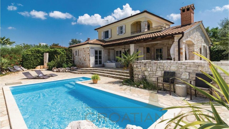 House, 115 m2, For Sale, Poreč