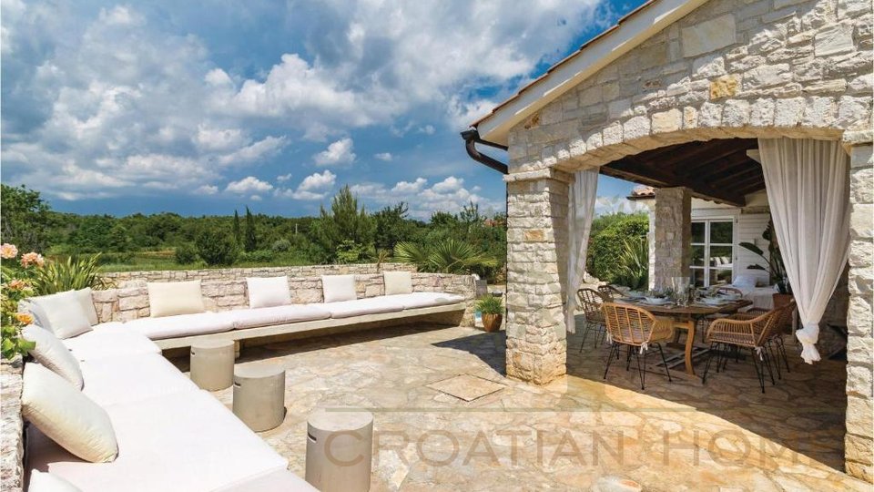 House, 115 m2, For Sale, Poreč