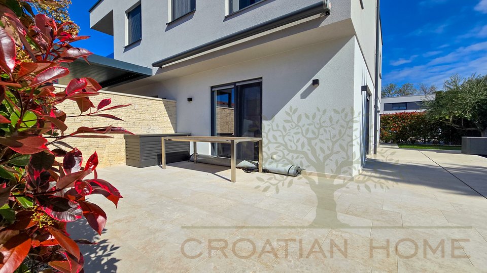 Kuća, 103 m2, Prodaja, Poreč
