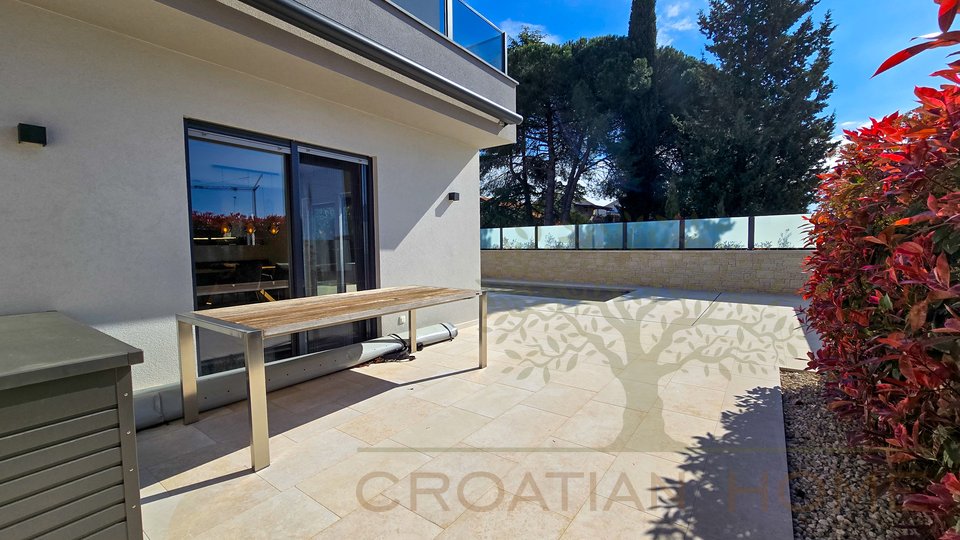 Kuća, 103 m2, Prodaja, Poreč