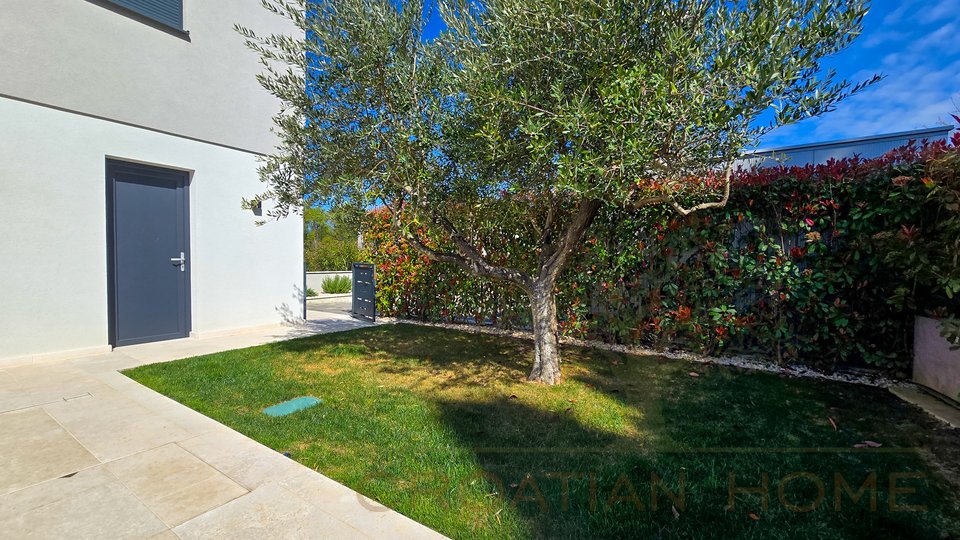 Kuća, 103 m2, Prodaja, Poreč