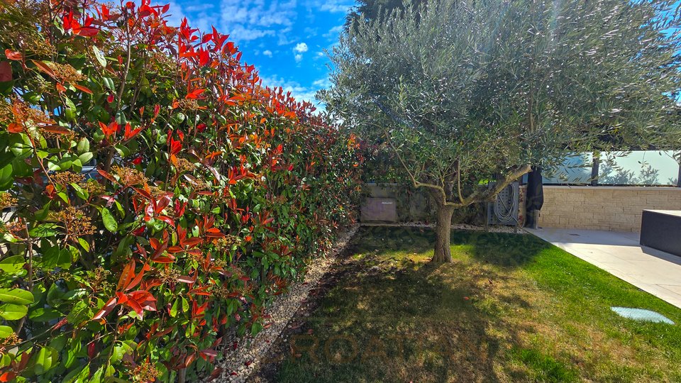 Kuća, 103 m2, Prodaja, Poreč