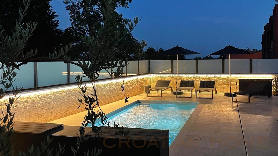 Kuća, 103 m2, Prodaja, Poreč