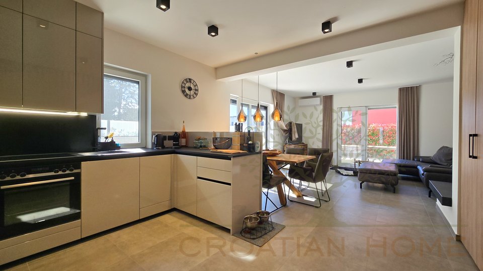 Kuća, 103 m2, Prodaja, Poreč