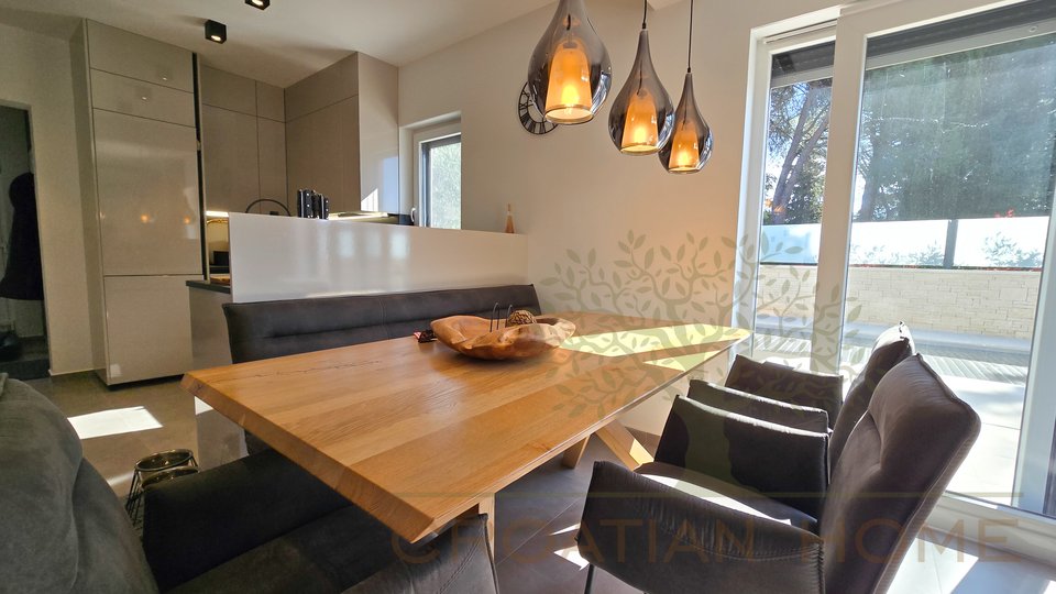 Kuća, 103 m2, Prodaja, Poreč