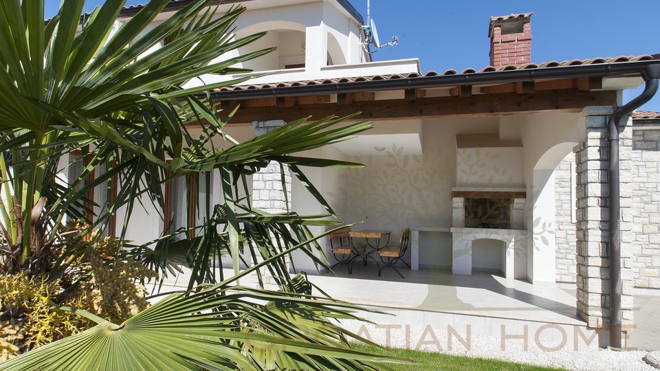 House, 140 m2, For Sale, Poreč