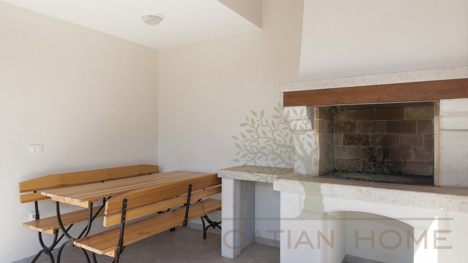 House, 140 m2, For Sale, Poreč