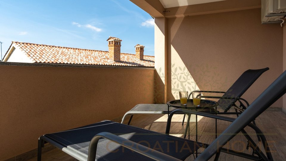 House, 206 m2, For Sale, Poreč