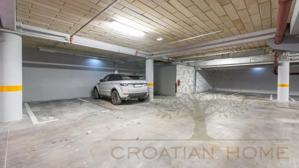 Apartment, 65 m2, For Sale, Poreč