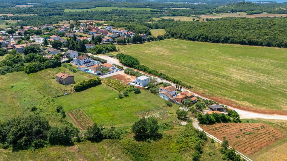 Neubau! Moderne Villa mit Pool nur 5 km von Porec und dem Meer