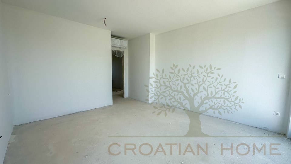 Neubau! Moderne Villa mit Pool nur 5 km von Porec und dem Meer