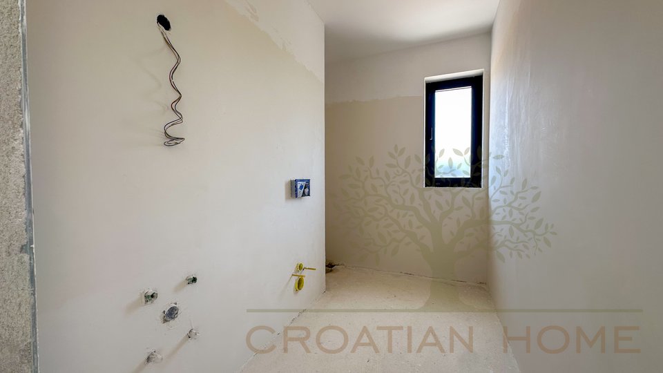 Neubau! Moderne Villa mit Pool nur 5 km von Porec und dem Meer